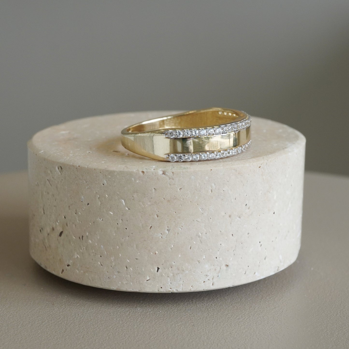 10k Yellow gold twin row zirconia ring-16118